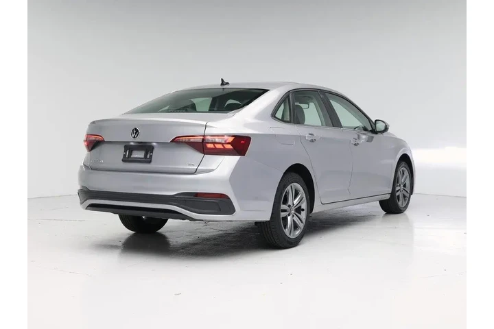 $18998 : Volkswagen Jetta 2024 SE 4dr image 8