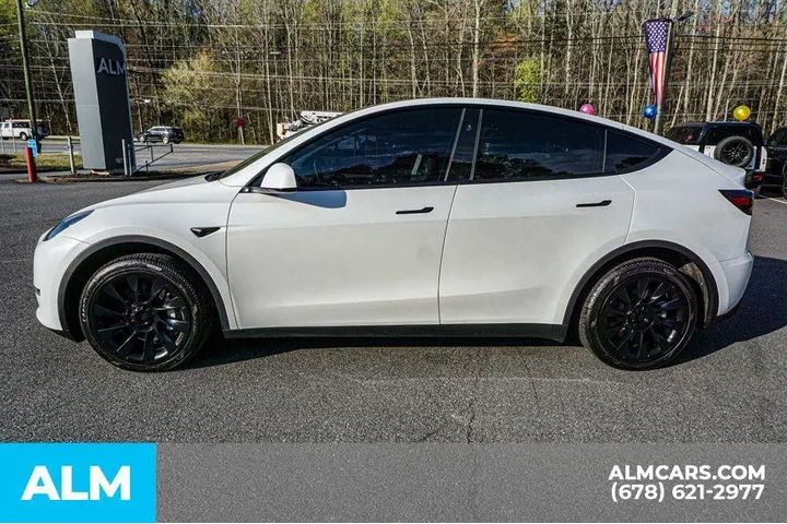 $37920 : Tesla Model Y 2024 AWD Long image 6