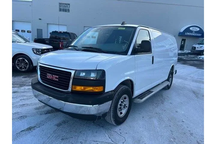 $30795 : GMC Savana 2024 2500 3dr Car image 7