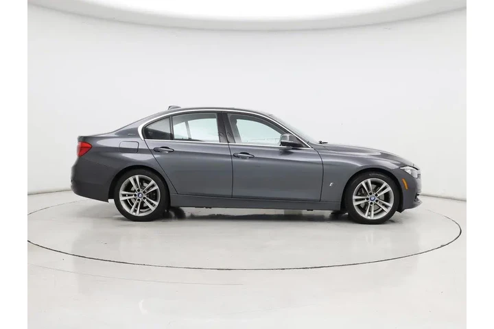 $15998 : BMW 3 Series 2017 330e iPerf image 7