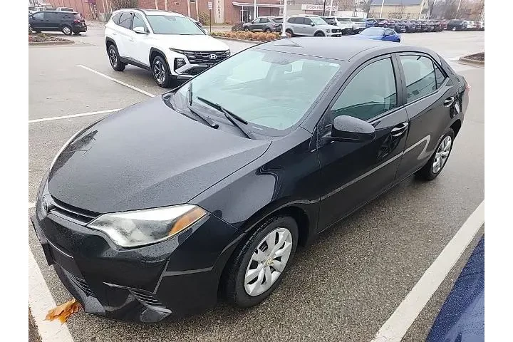 $14725 : Toyota Corolla 2016 LE 4dr S image 10