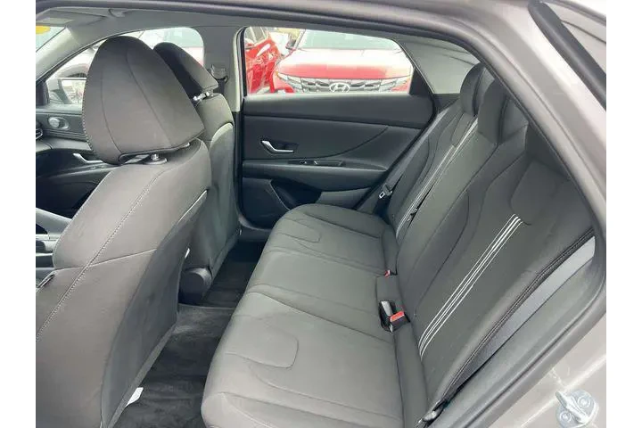 $17999 : Hyundai ELANTRA 2023 SEL 4dr image 10