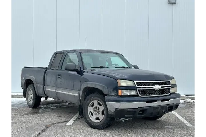 $2498 : Chevrolet Silverado 1500 200 image 6