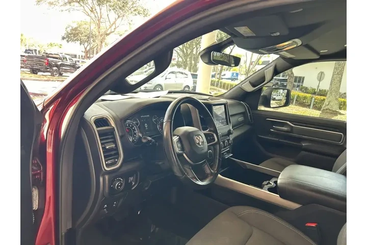 $23377 : Ram 1500 2021 4x2 Big Horn 4 image 6