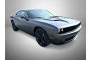 $30995 : Dodge Challenger 2023 AWD SX thumbnail