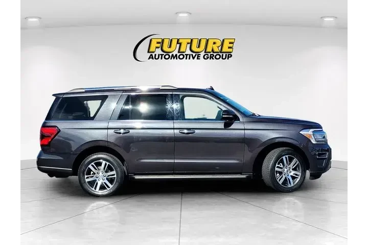 $37999 : Ford Expedition 2024 4x2 Lim image 3