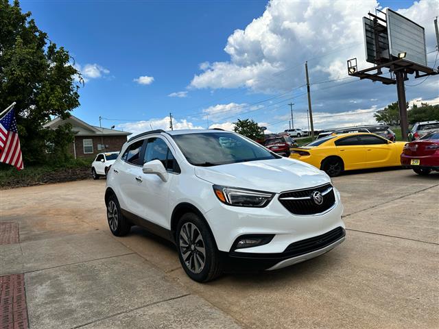 $14595 : 2018 Encore image 3