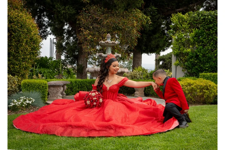 BODAS,QUINCEAÑERAS FOTO&VIDEO image 8
