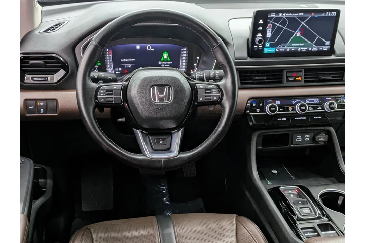 $42490 : Pre-Owned 2023 Pilot Elite image 3