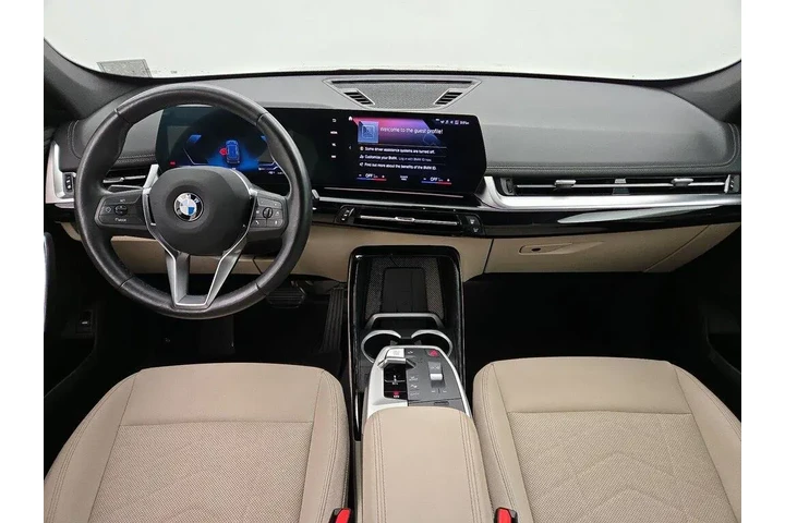 $30998 : BMW X1 2023 AWD xDrive28i 4d image 9