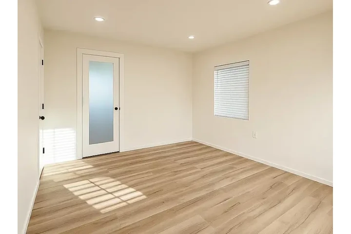 $2290 : CASA FOR RENT image 1