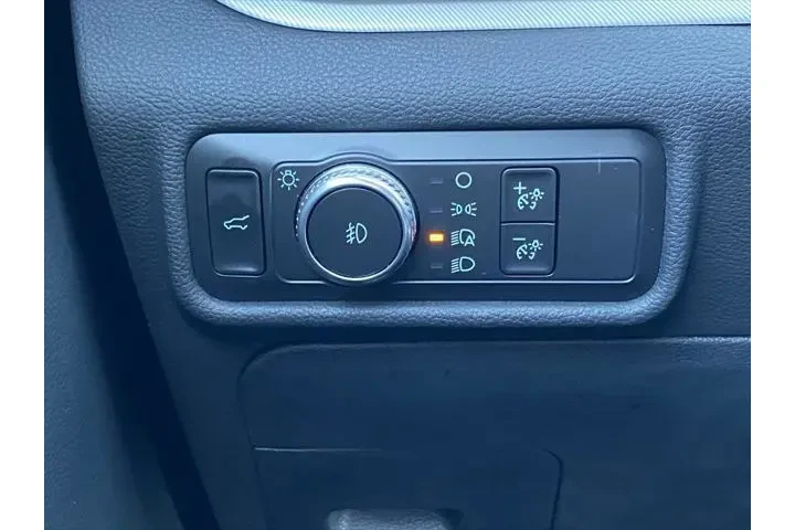 $24039 : Ford Explorer 2020 AWD XLT 4 image 8