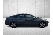 $16485 : Hyundai ELANTRA 2023 SEL 4dr thumbnail