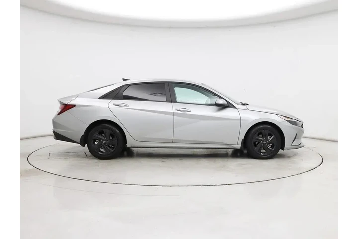 $18998 : Hyundai ELANTRA 2023 SEL 4dr image 7