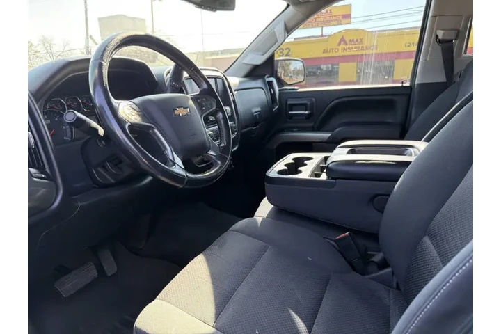 $22495 : 2019 Silverado 1500 LD LT image 8