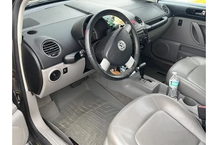 $10999 : Volkswagen New Beetle 2008 S image 4