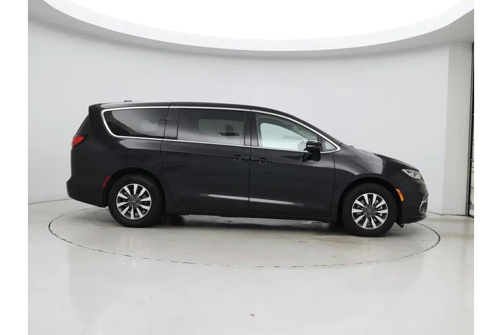 $26998 : Chrysler Pacifica Plug-In Hy image 7