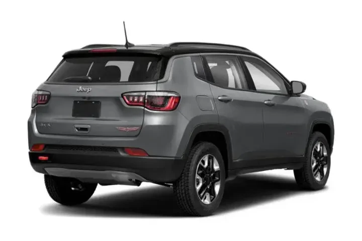 $8848 : Jeep Compass 2019 4x4 Trailh image 2