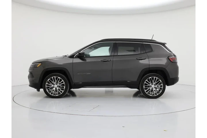 $26998 : Jeep Compass 2023 4x4 Limite image 3
