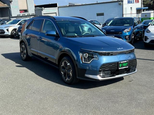 $25000 : Used 2023 Niro EV Wind for sa image 3