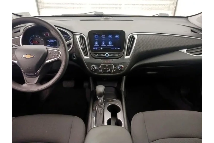 $20998 : Chevrolet Malibu 2024 LS 4dr image 9