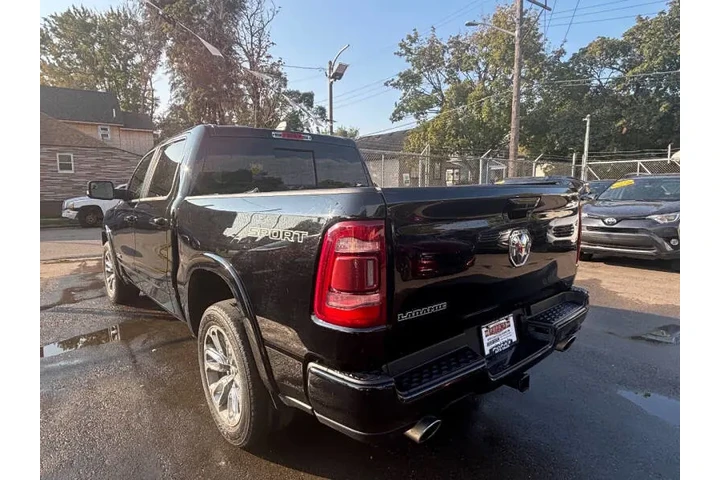$24995 : 2021 RAM 1500 Laramie image 6