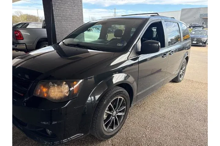 $8533 : Dodge Grand Caravan 2018 GT image 1