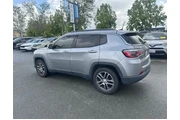 $15888 : Jeep Compass 2019 Latitude 4 thumbnail