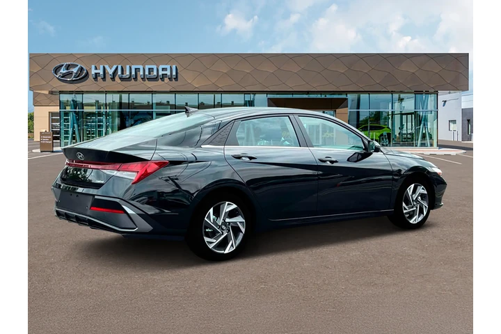 $24216 : Hyundai ELANTRA 2025 Limited image 8