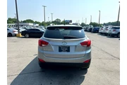 $7980 : 2015 Tucson AWD 4dr SE PZEV thumbnail