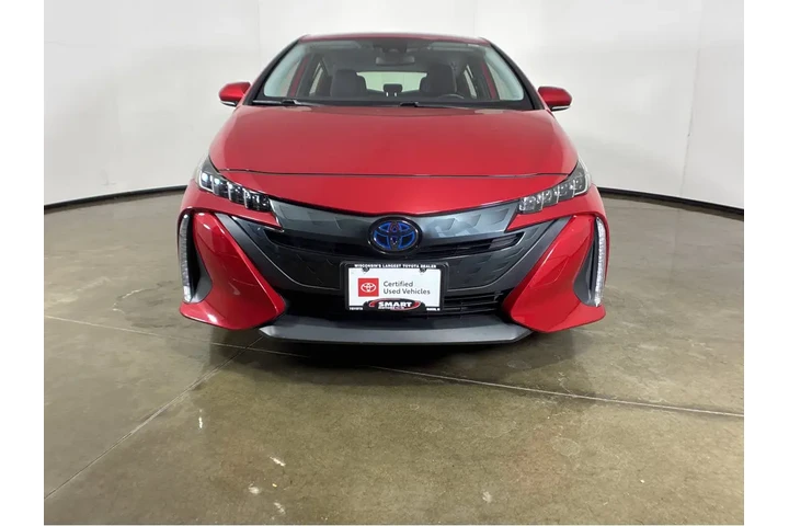 $25590 : Gold Certified2020 Prius Prim image 7