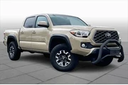 $31998 : Toyota Tacoma 2020 4x4 TRD O thumbnail