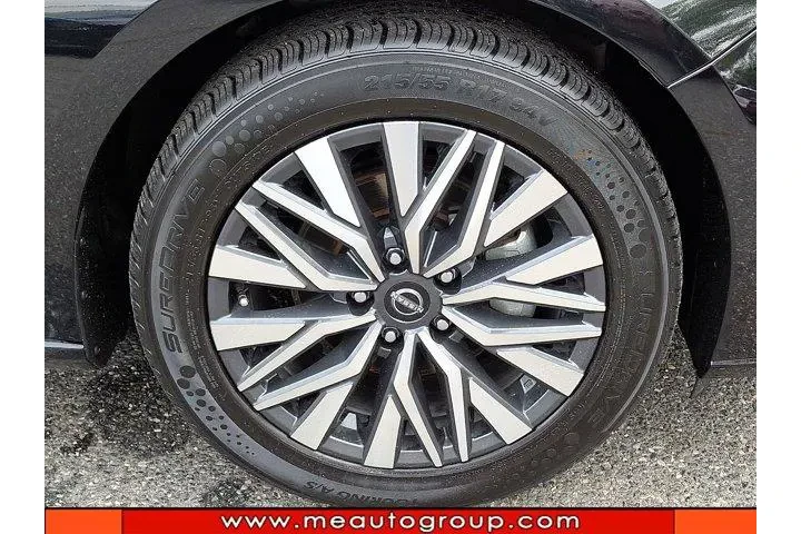 $19696 : Nissan Altima 2024 2.5 SV 4d image 9