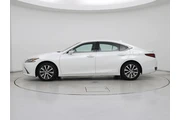 $31998 : Lexus ES 300h 2020 4dr Sedan thumbnail