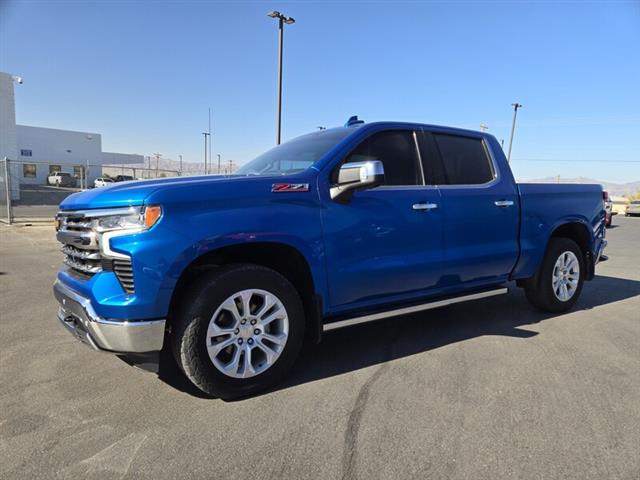 $51901 : Pre-Owned 2022 SILVERADO 1500 image 2