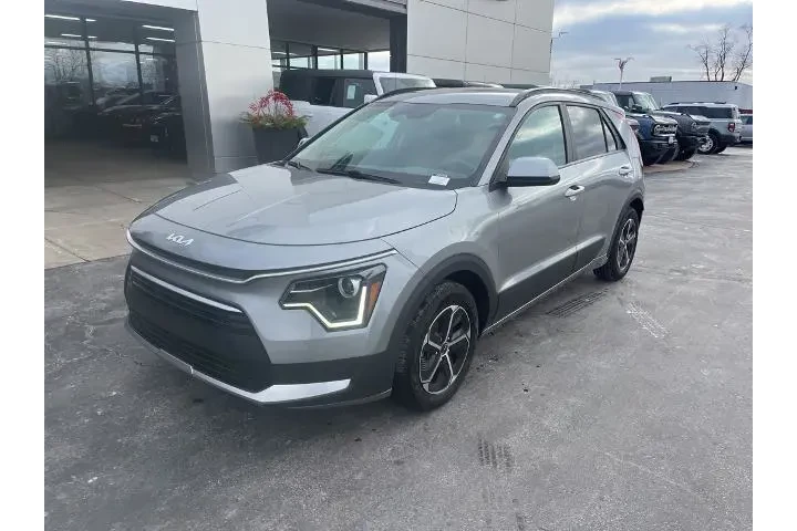 $20988 : Kia Niro 2023 LX 4dr Crossov image 1