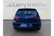 Volkswagen e-Golf 2016 SE 4d thumbnail