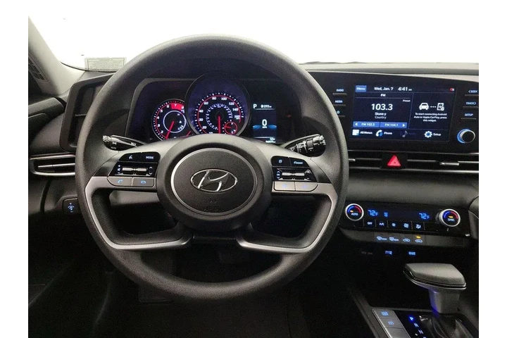 $15998 : Hyundai ELANTRA 2022 SEL 4dr image 10