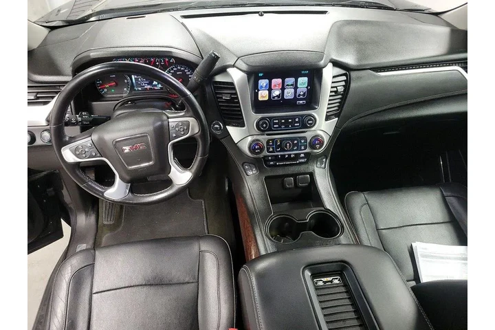 $34998 : GMC Yukon XL 2017 4x4 SLT 4d image 9