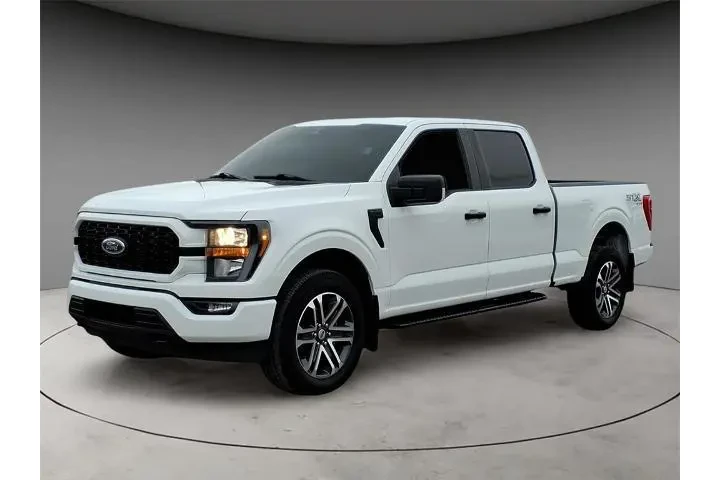 $30878 : Ford F-150 2023 4x4 XL 4dr S image 1