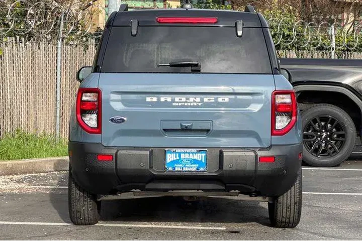 $30650 : Ford Bronco Sport 2025 AWD O image 8