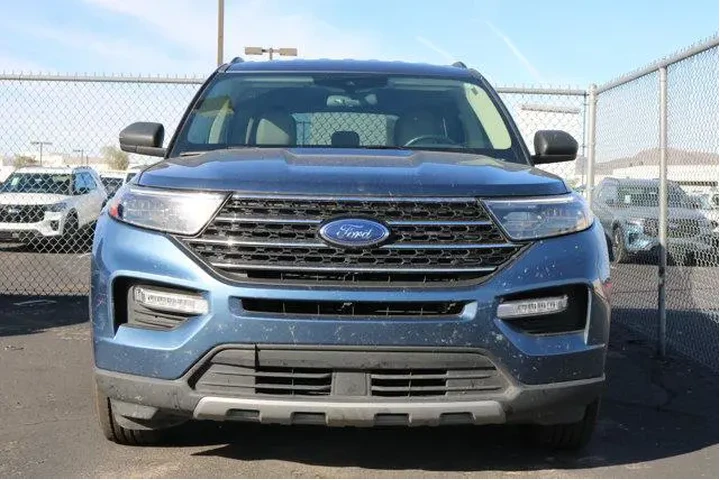 $18977 : Ford Explorer 2020 XLT 4dr S image 3