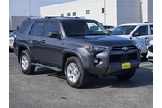 $37291 : Toyota 4Runner 2023 4x2 SR5 thumbnail