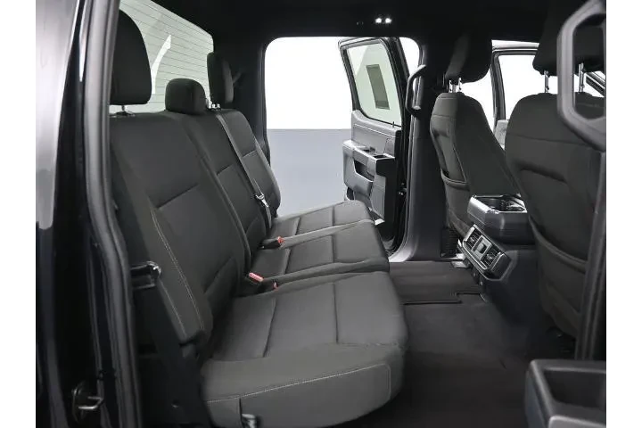 $32975 : Ford F-150 2023 4x2 XL 4dr S image 10