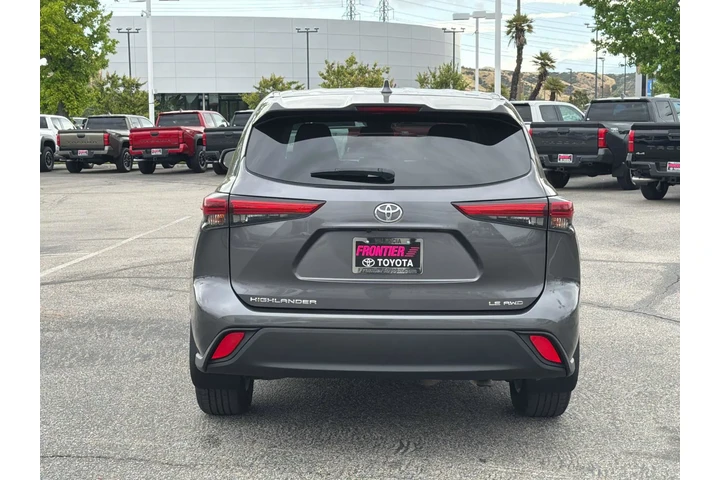 $27991 : Toyota Highlander 2021 AWD L image 4