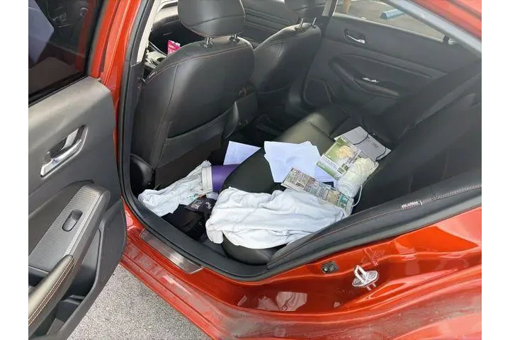 $6990 : Nissan Altima 2019 2.5 SR 4d image 8