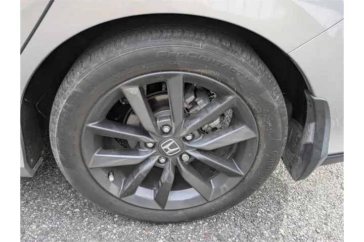 $21353 : Honda Civic 2021 EX 4dr Hatc image 9