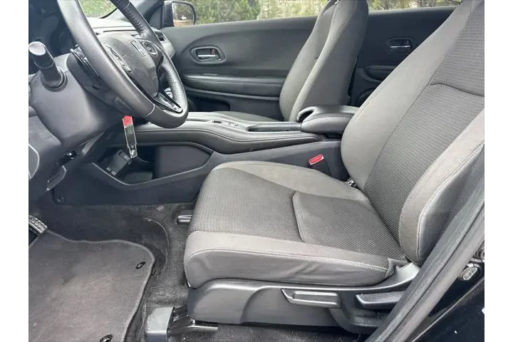 $17720 : Honda HR-V 2021 Sport 4dr Cr image 9