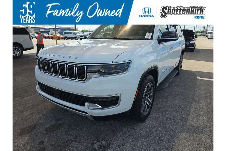 $36696 : Jeep Wagoneer L 2023 4x4 Ser image 1