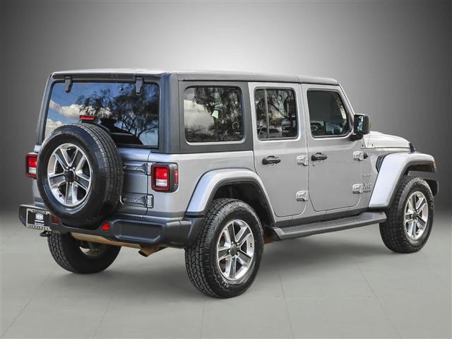 $31990 : Pre-Owned 2020 Jeep Wrangler image 4